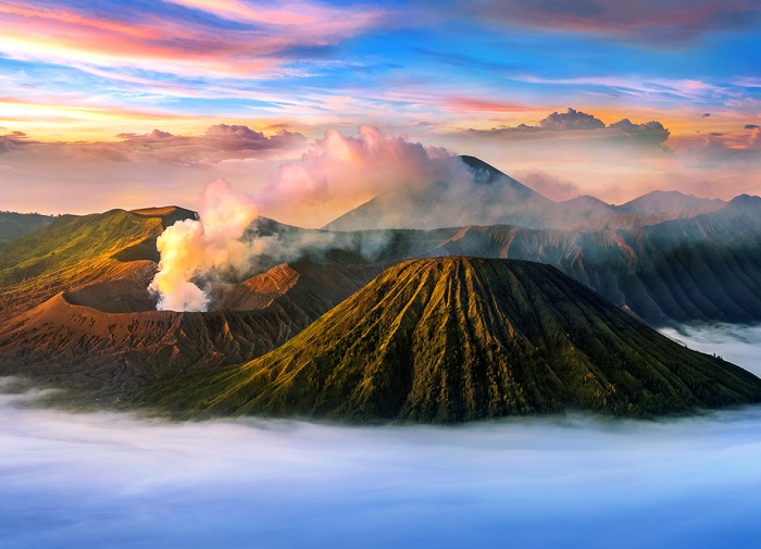 du lich,Tour Indonesia 6N5Đ khám phá Núi lửa Bromo - Hồ Axit Kawahijen - Thác nghìn dòng Tumpaksewu - Đảo thần Balo